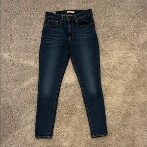 Levi's 721 High Rise Skinny 30x28 Dark Blue Women's 8M Slim